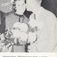1956 queen.png